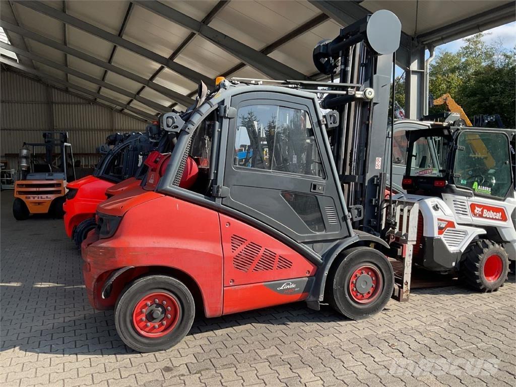 Linde H 50 T 02 600 Empilhadores a gás