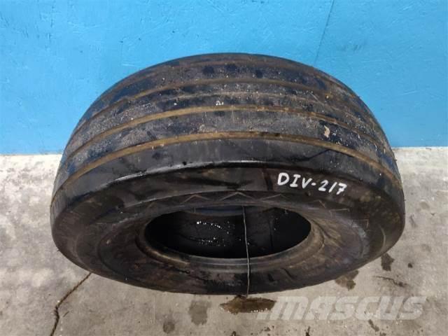  14 11L-14 Tyres, wheels and rims