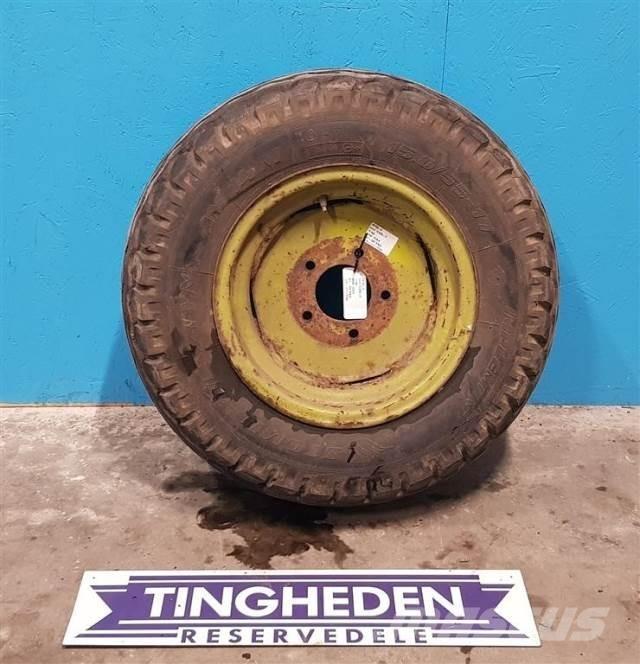  17 15.0/55-17 Pneus Agrícolas