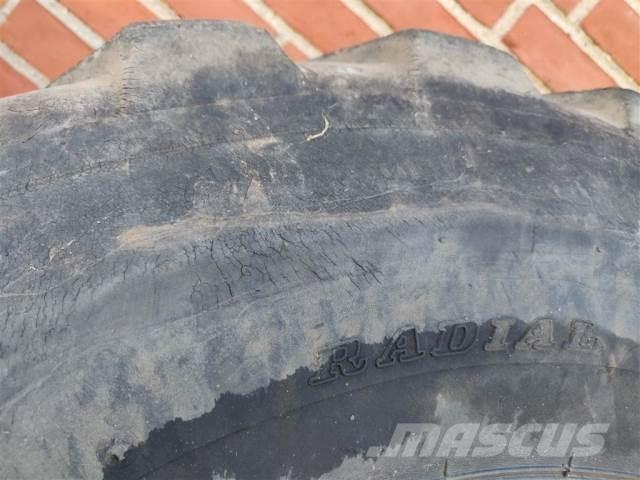  18 365/70R18 Pneus Agrícolas