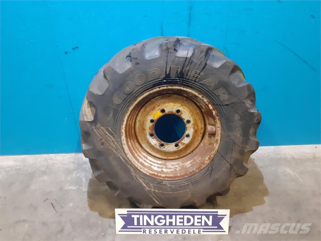  24 460/70R24 Pneus, Rodas e Jantes