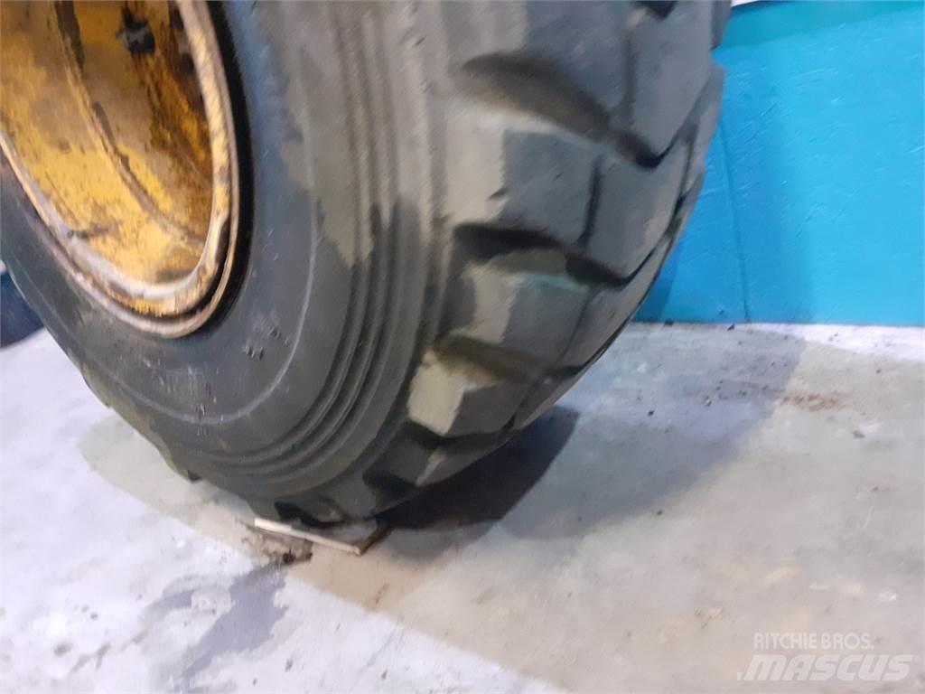  25 20.5R25 Pneus, Rodas e Jantes