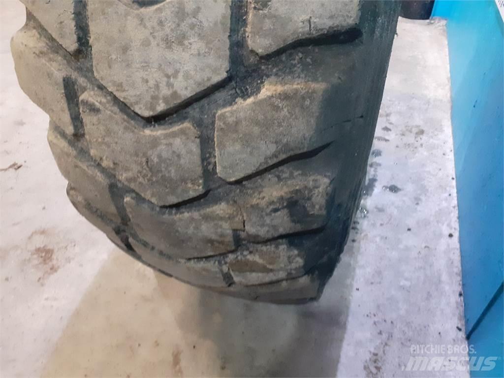  25 20.5R25 Pneus, Rodas e Jantes