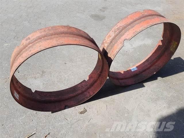  26 Fælgring Pneus Agrícolas