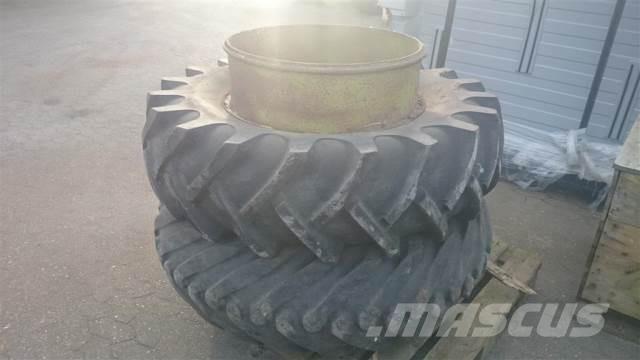  28 14.9/13-28 Pneus Agrícolas
