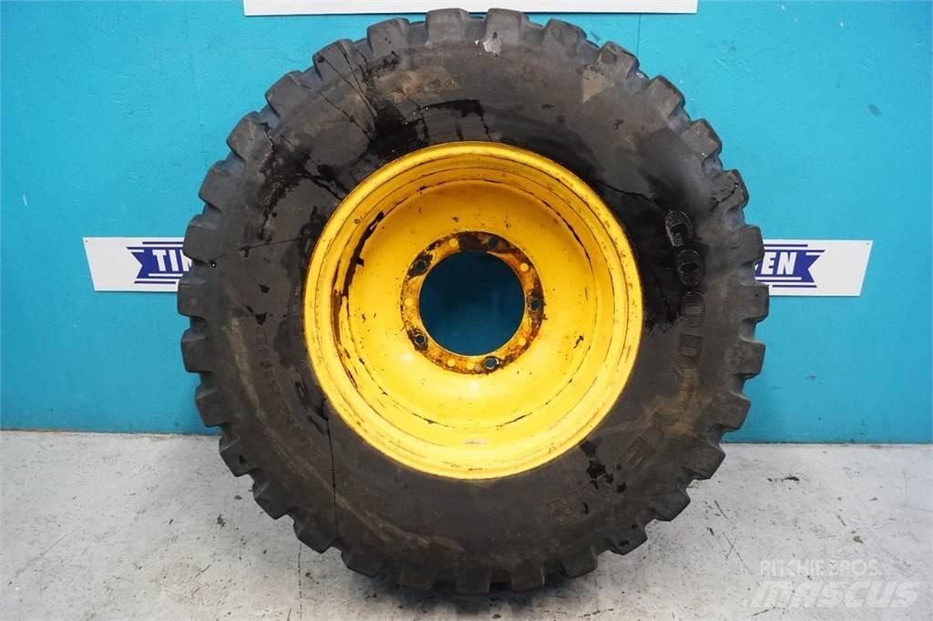  28 440/80R28 Pneus, Rodas e Jantes