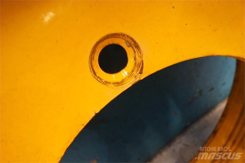  28 440/80R28 Pneus, Rodas e Jantes
