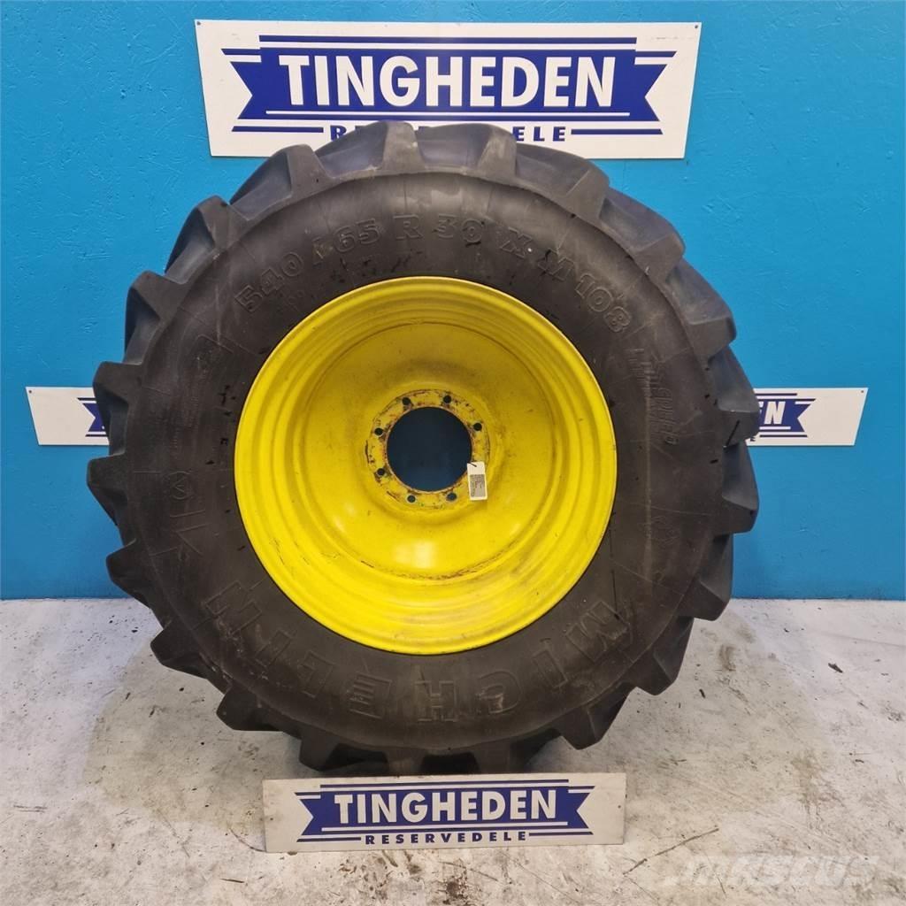  30 540/65 R30 Pneus Agrícolas