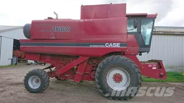 CASE 1680 Ceifeiras debulhadoras