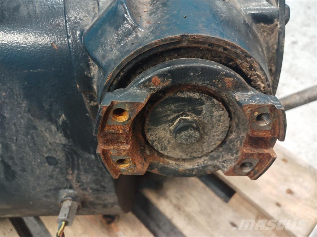 CASE 8010 Transmissão
