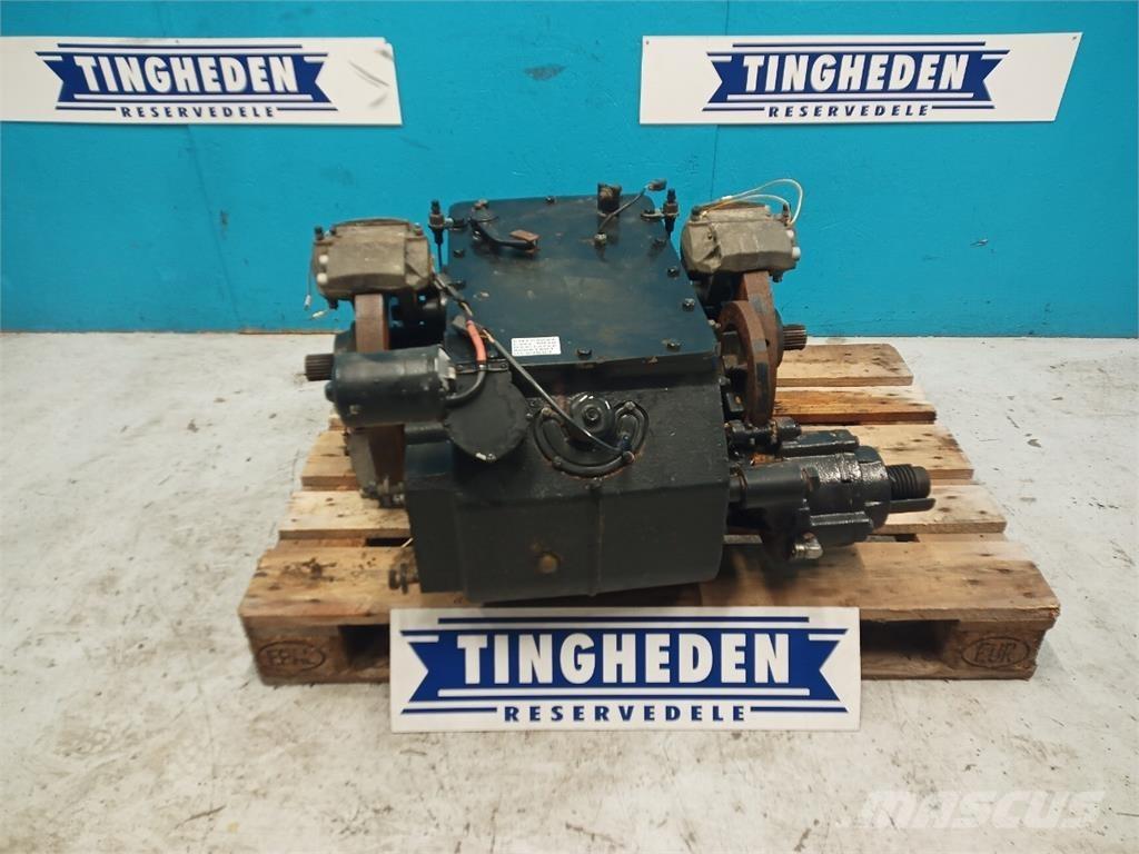 CASE 8010 Transmissão