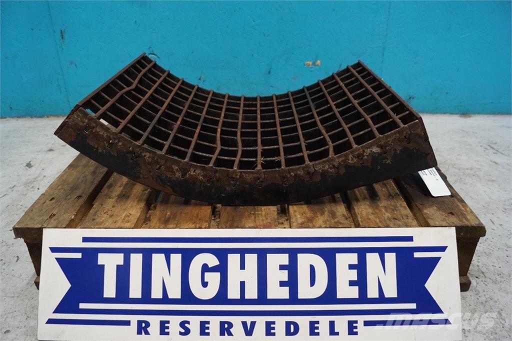 CASE 8010 Acessórios de ceifeiras debulhadoras