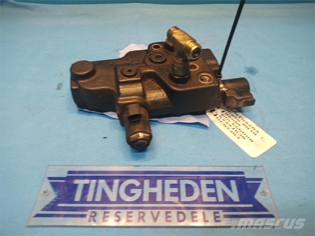 CASE 8010 Hidráulica