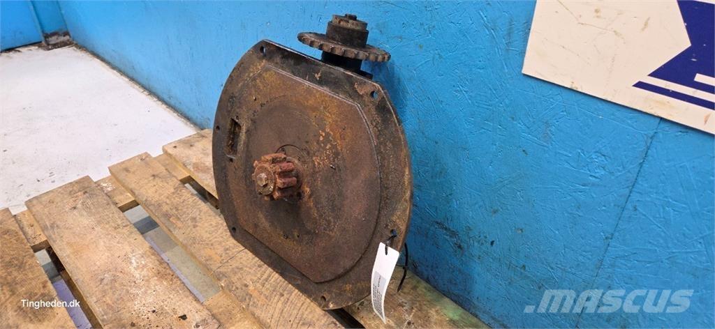 CASE 8010 Transmissão