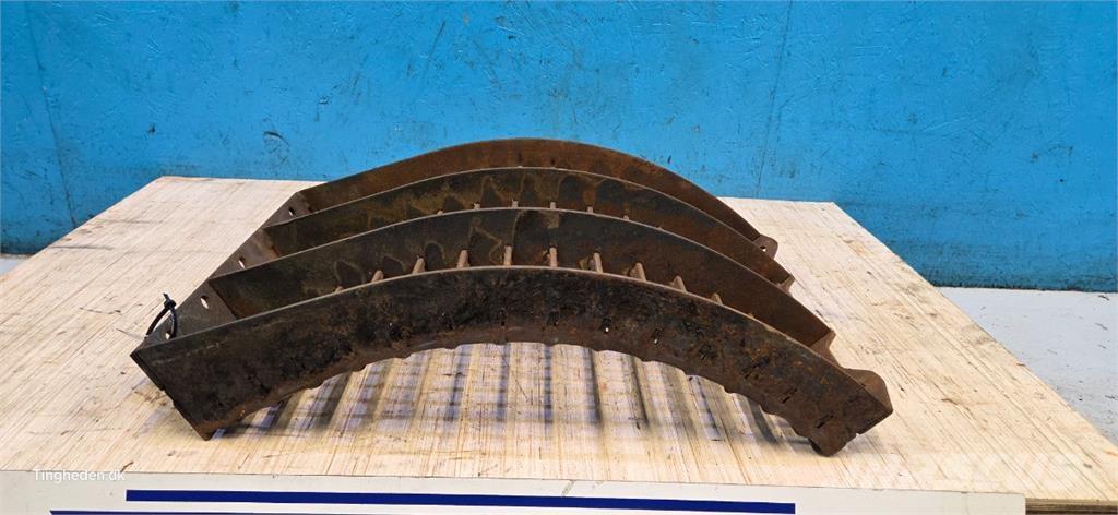 CASE 8010 Acessórios de ceifeiras debulhadoras