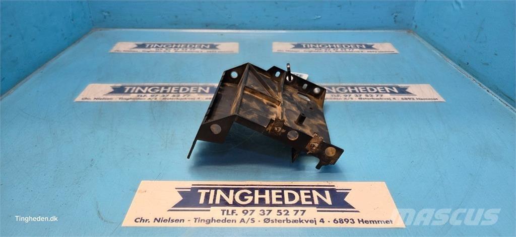 CASE 844XL Cabines e interior