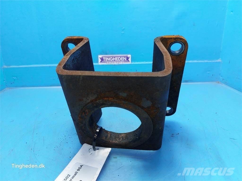 CASE Farmall 95A Cabines e interior