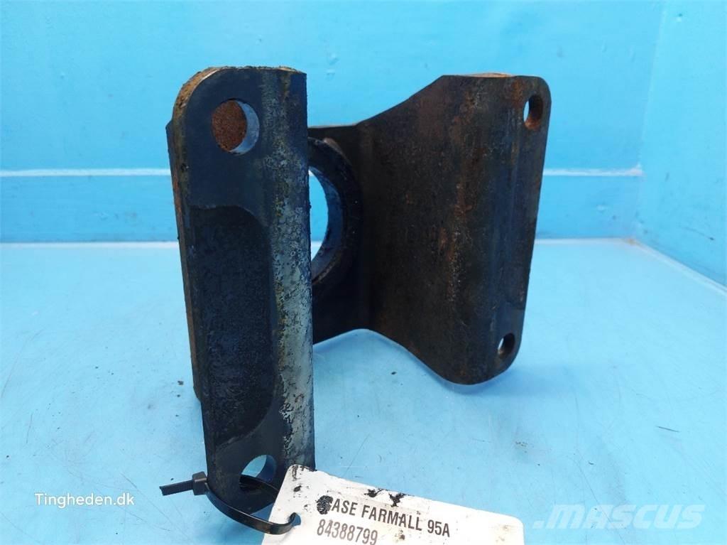 CASE Farmall 95A Cabines e interior