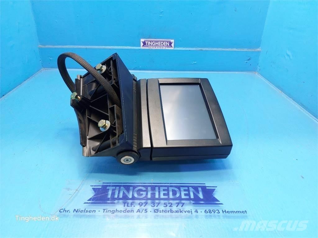 CASE Maxxum 115 Electrónica