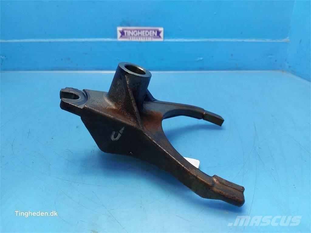 CASE Puma 185 Transmissão