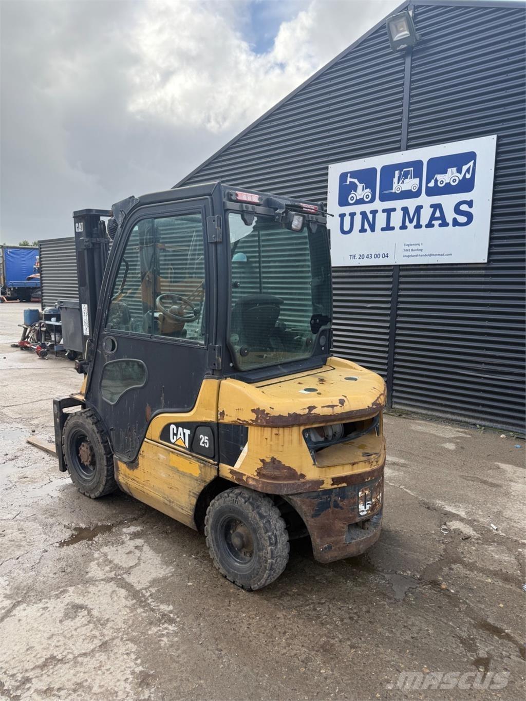 CAT DP25 Empilhadores Diesel