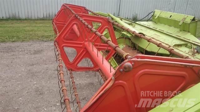 CLAAS 12 Gadanheiras