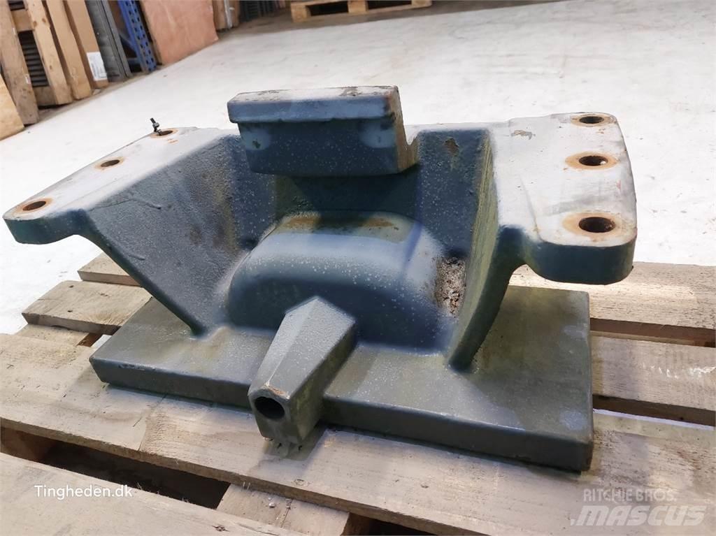 CLAAS Arion Pesos Frontais