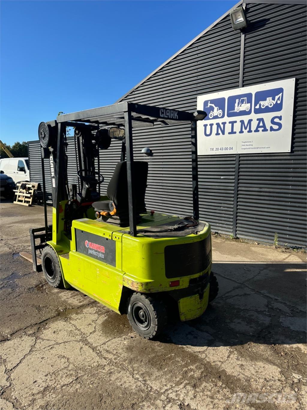 Clark CM25 Empilhadores eléctricos