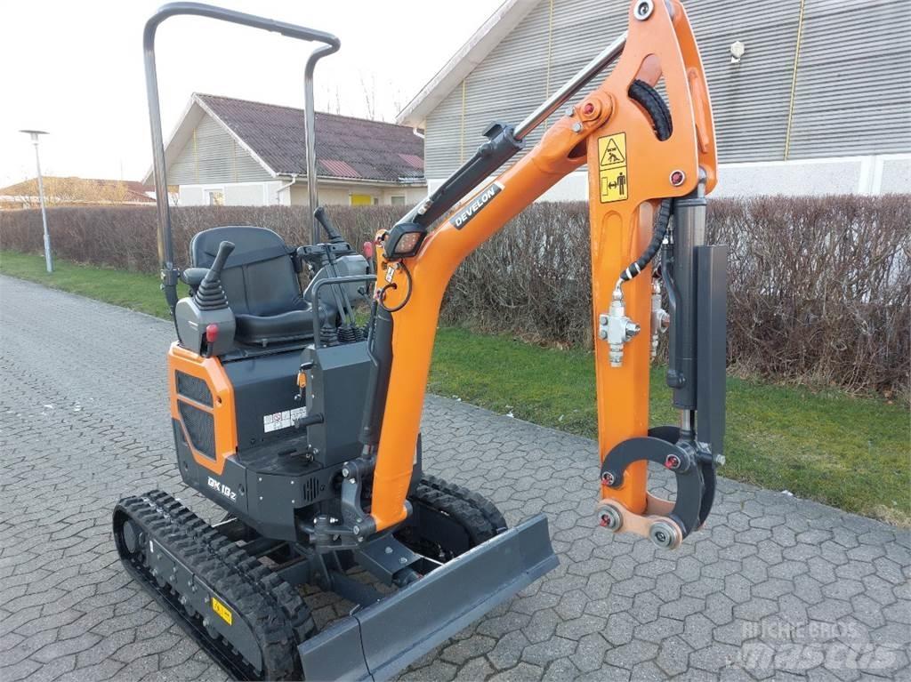 Develon DX10-7 Mini Escavadoras <7t
