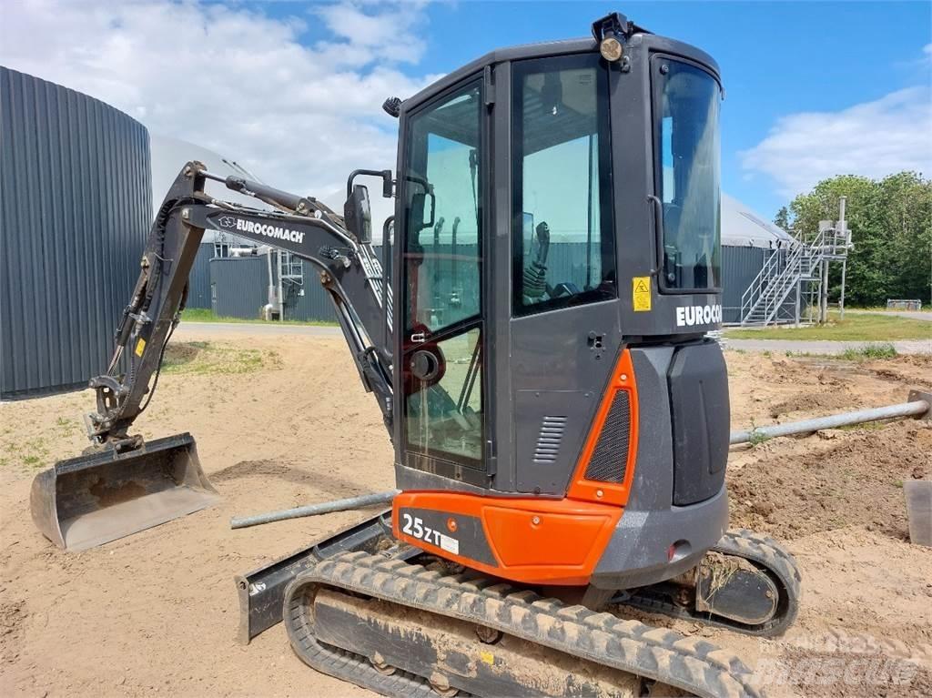 Eurocomach 25ZT Mini Escavadoras <7t