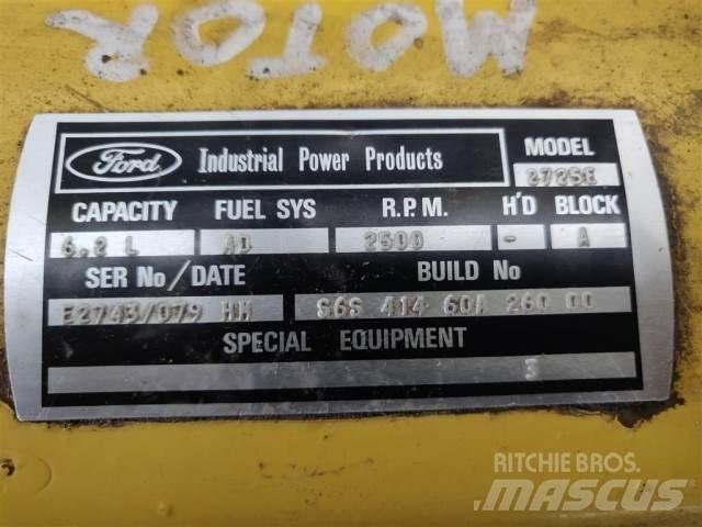Ford 2725E Motores agrícolas