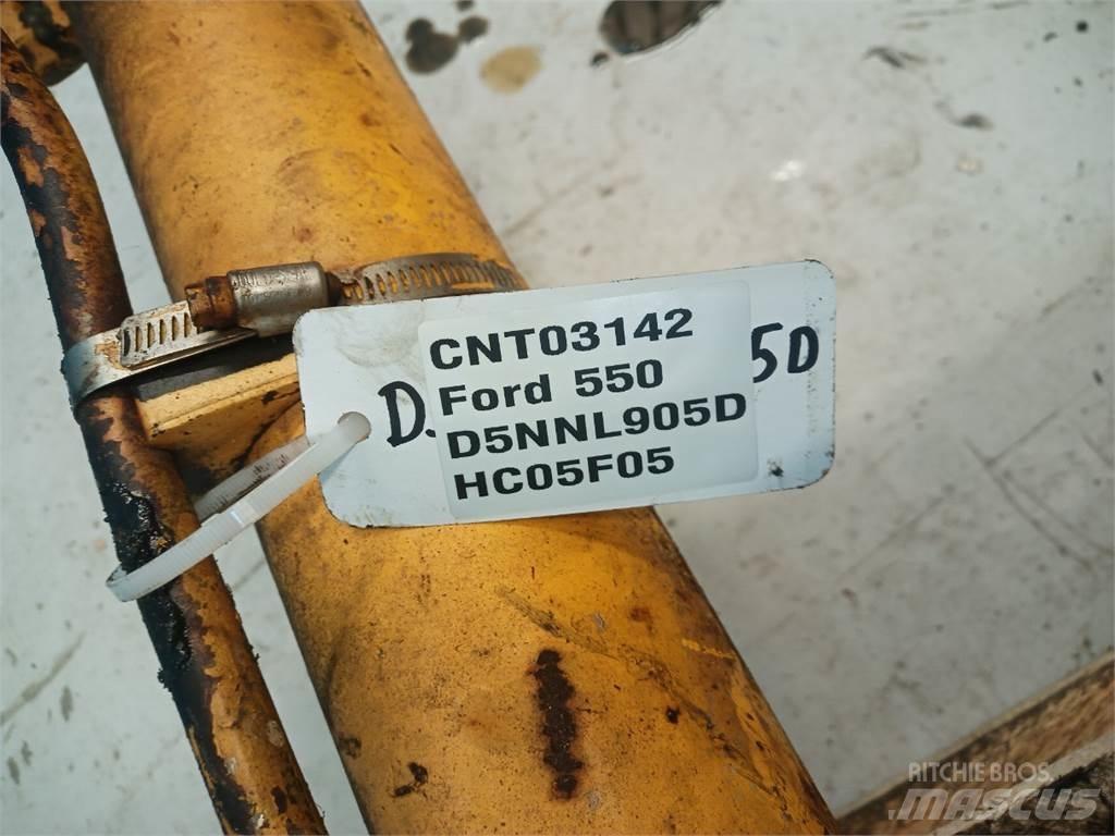 Ford 550 Lanças e braços dippers