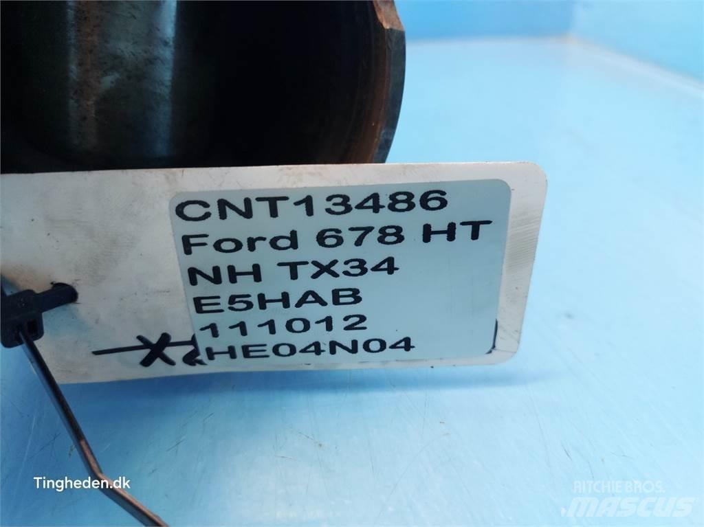 Ford 678 HT Motores agrícolas