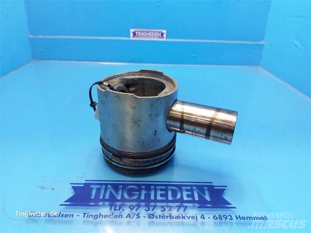 Ford 678 HT Motores agrícolas