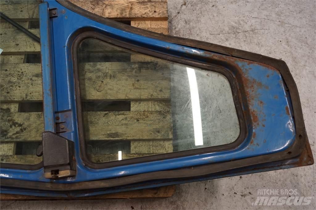 Ford 7710 Cabines e interior