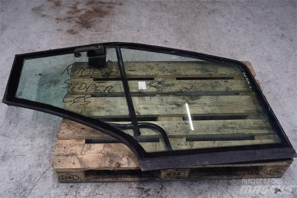 Ford 8340 Cabines e interior