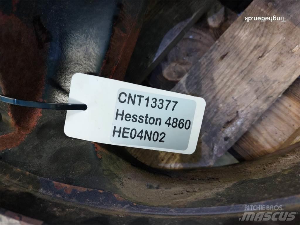 Hesston 4860 Transmissão