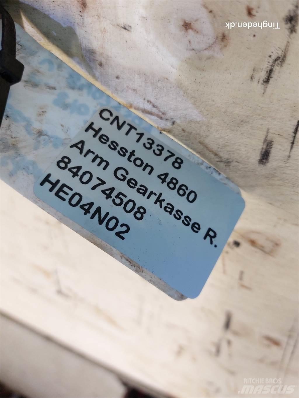 Hesston 4860 Transmissão
