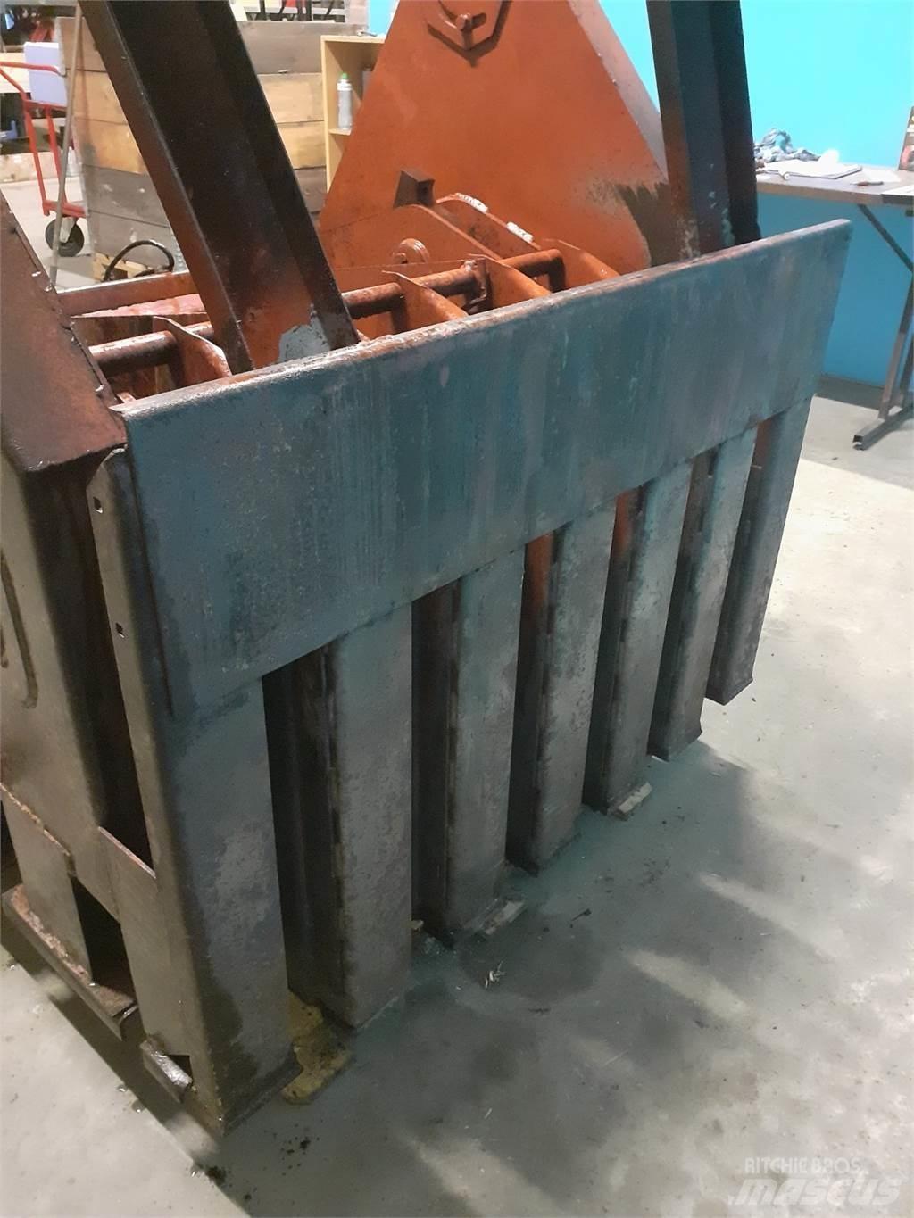 Hesston 4900 Outros equipamentos de forragem e ceifa