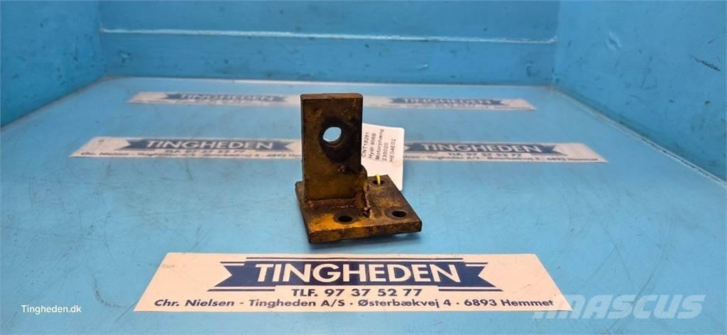 Hydrema 906B Motores