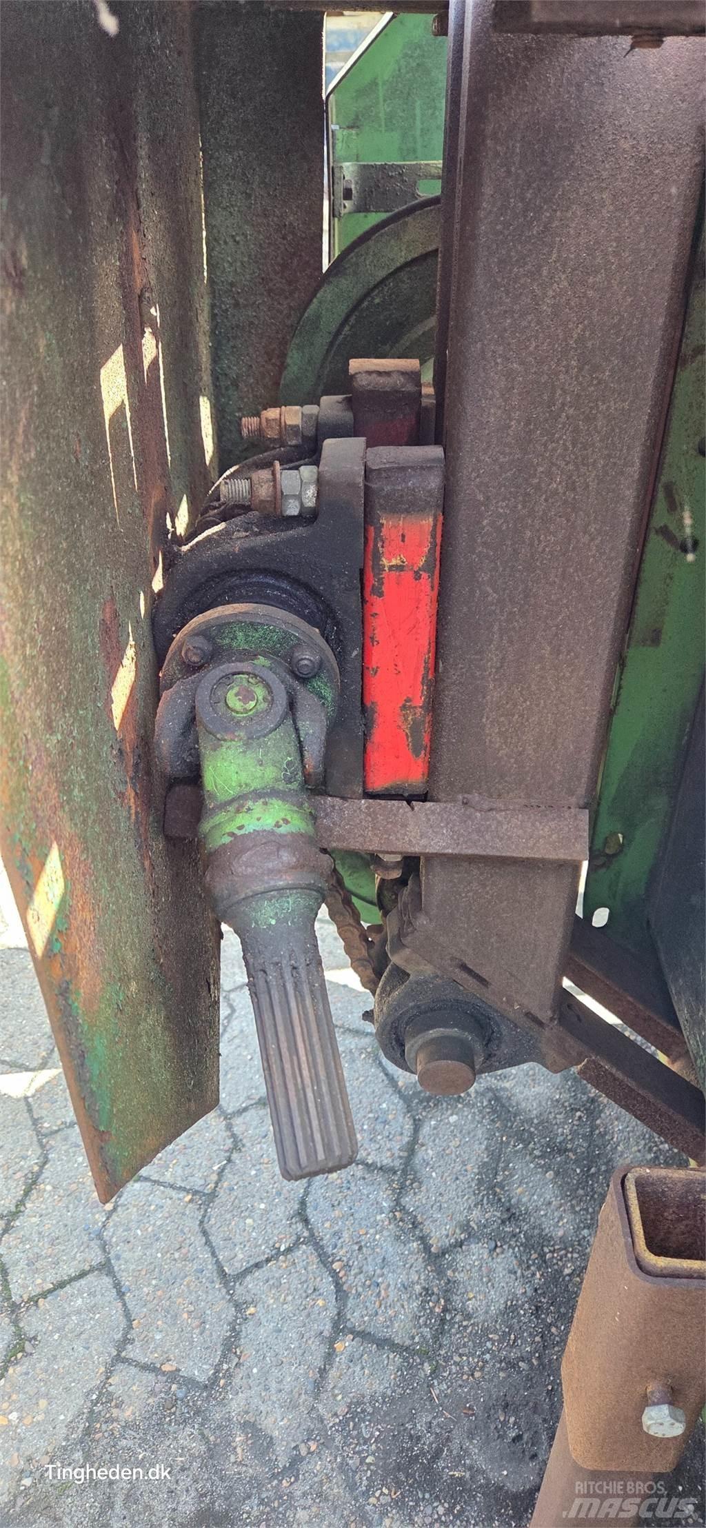John Deere  Acessórios de ceifeiras debulhadoras