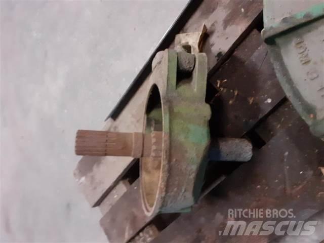 John Deere 1065 Acessórios de ceifeiras debulhadoras