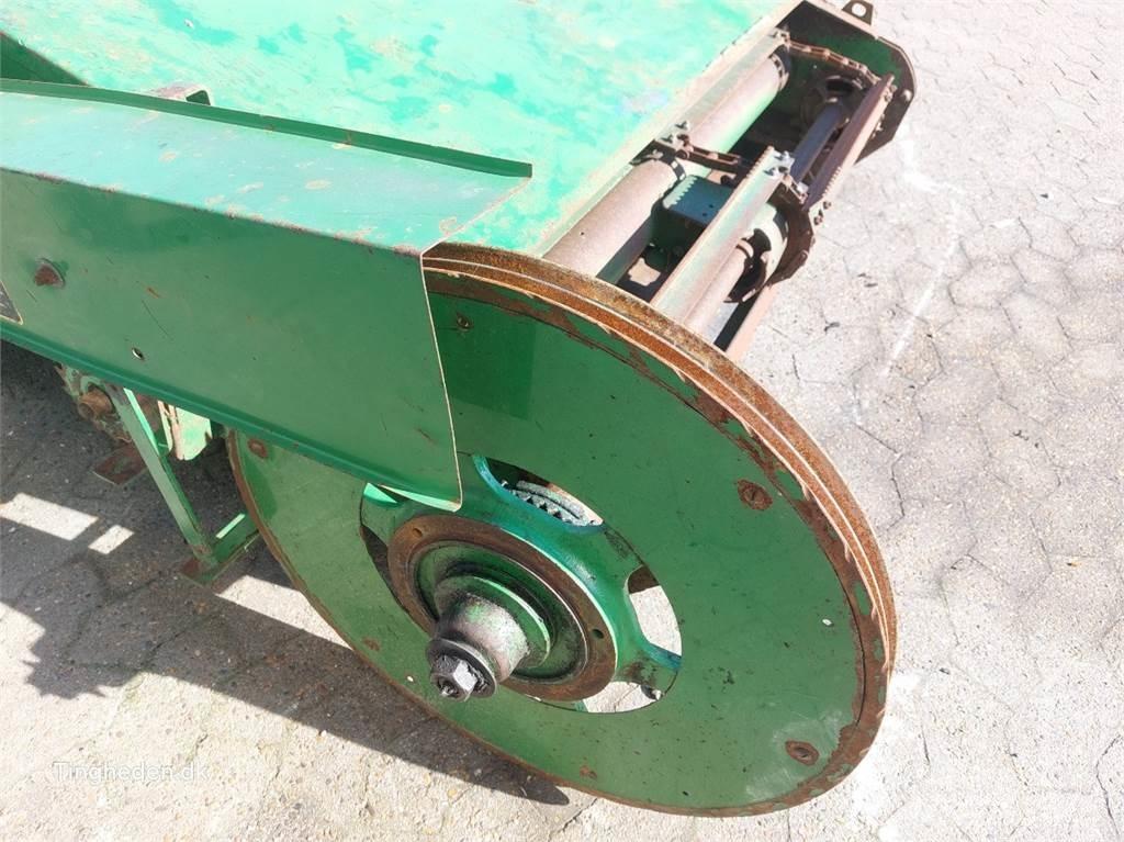 John Deere 1075 Acessórios de ceifeiras debulhadoras