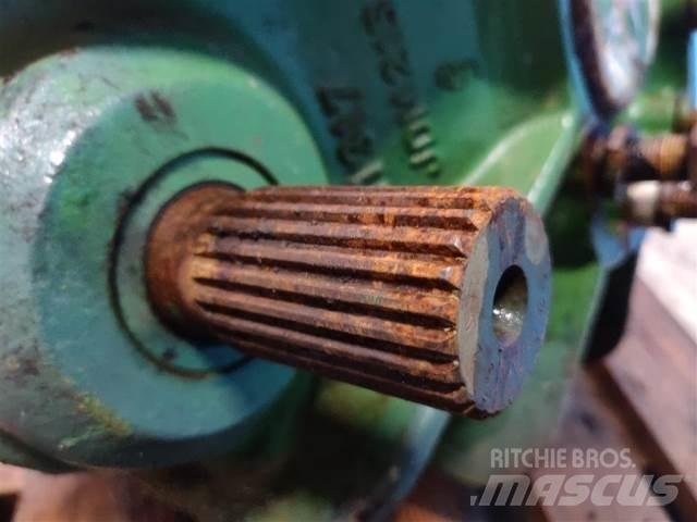 John Deere 1085 Acessórios de ceifeiras debulhadoras