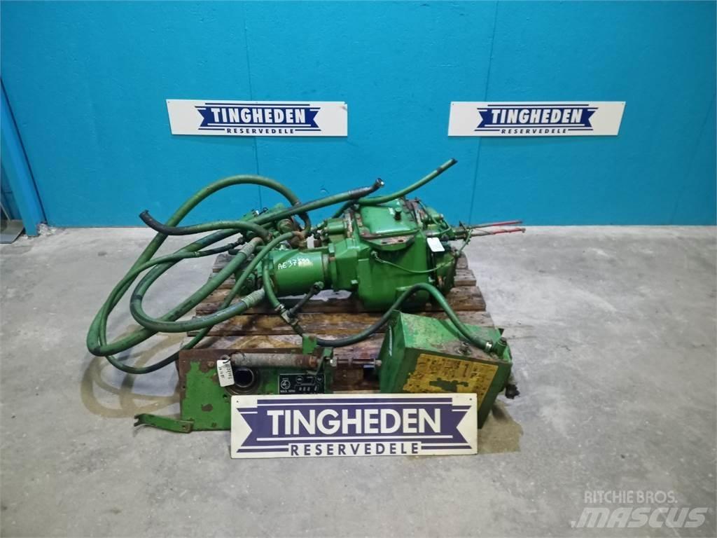 John Deere 1085 Transmissão