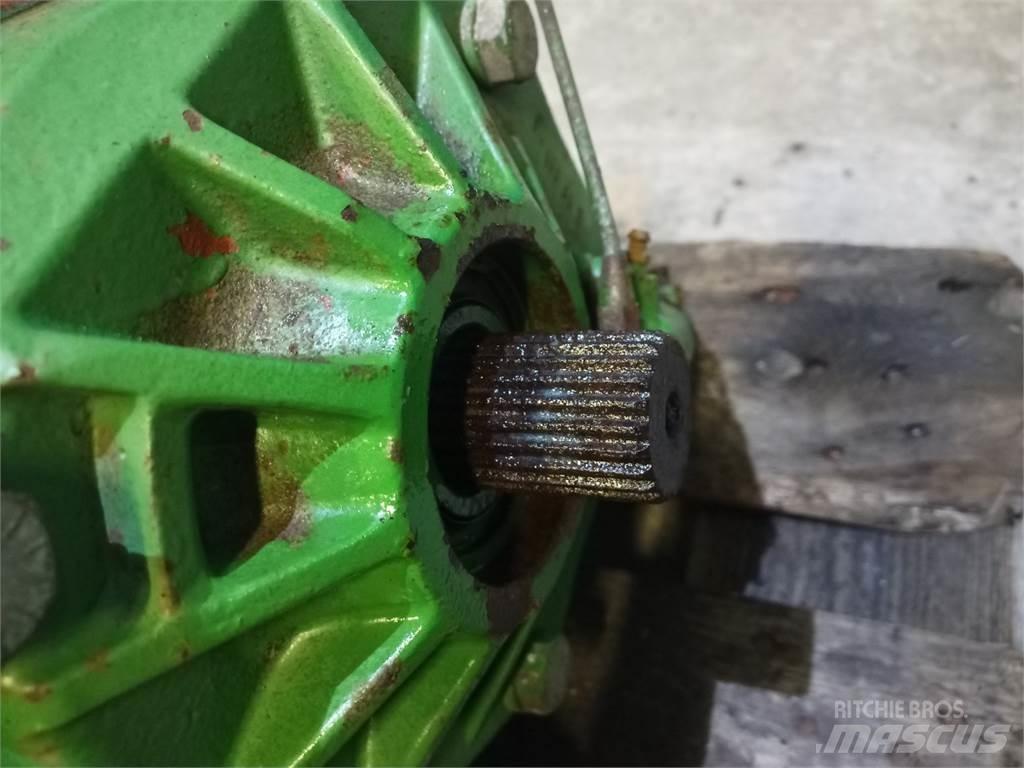 John Deere 1085 Transmissão