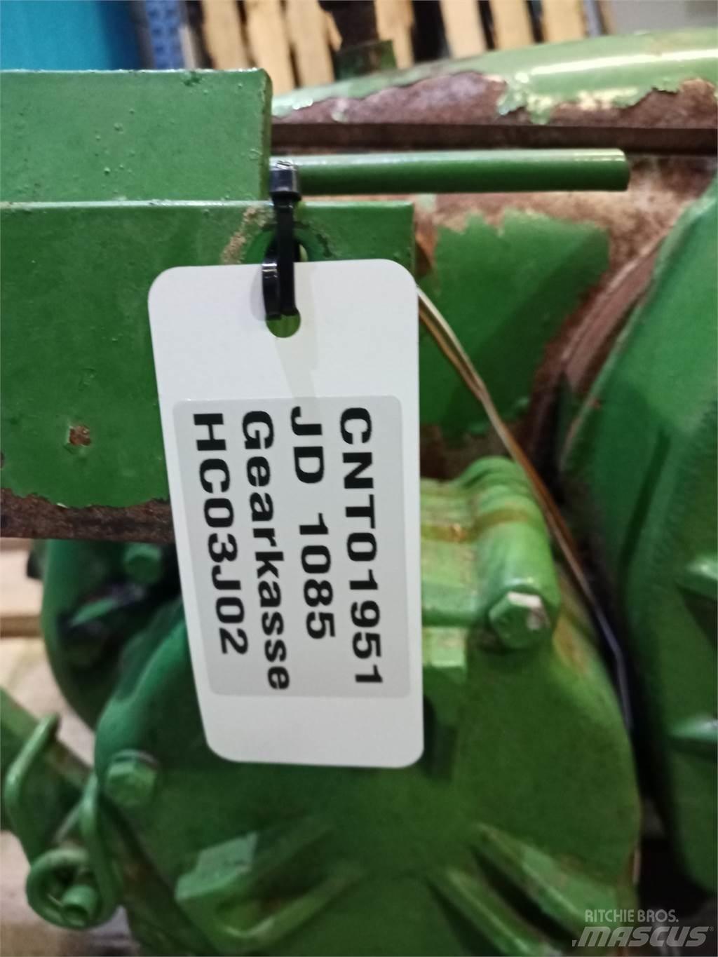John Deere 1085 Transmissão