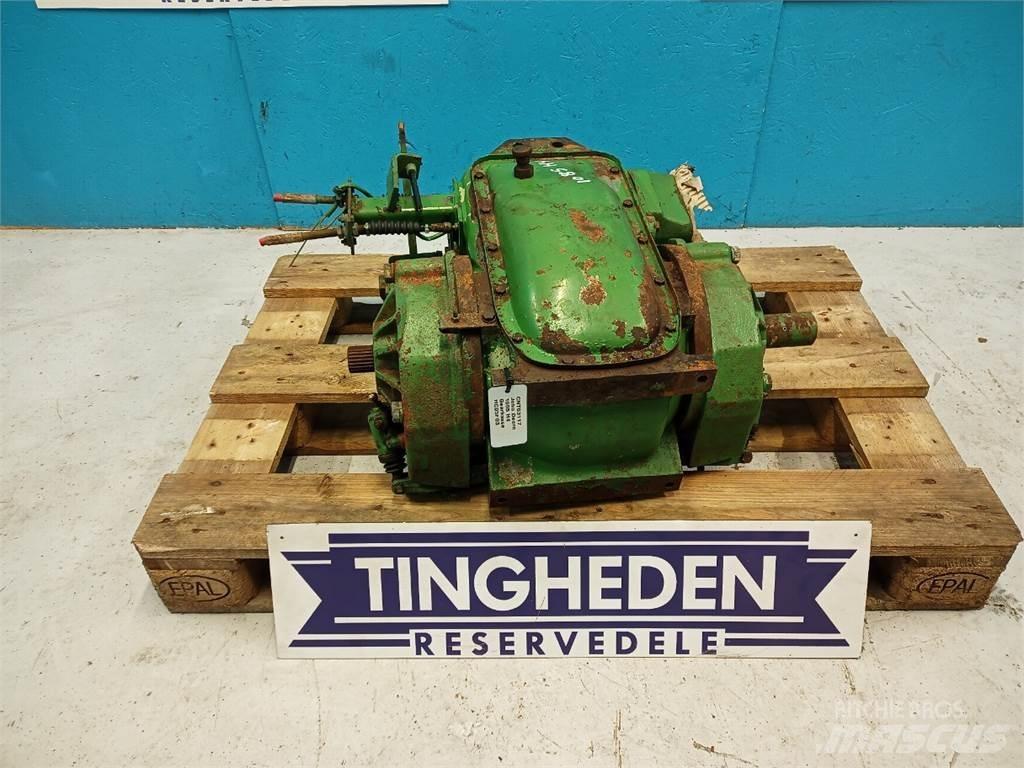 John Deere 1085 Transmissão