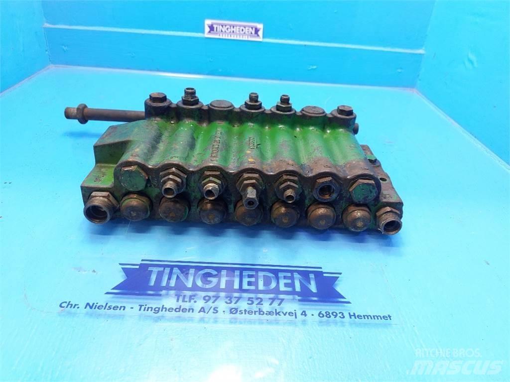 John Deere 1085 Hidráulica