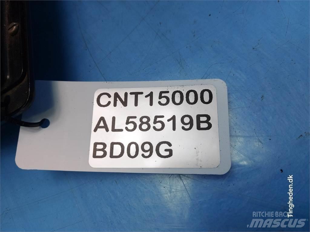 John Deere 1550 Cabines e interior